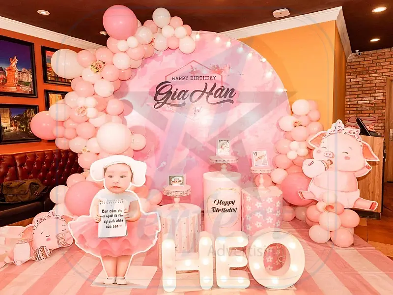 Backdrop sinh nhật đẹp
