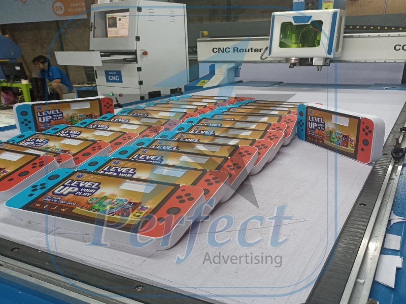In standee mô hình chất lượng giá rẻ tại Perfect