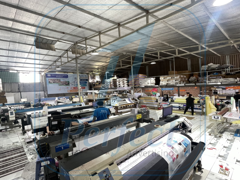 Perfect cung cấp booth nhựa có bánh xe