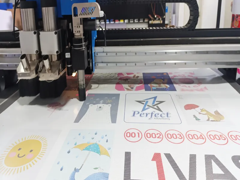 cắt decal theo yêu cầu tại Perfect
