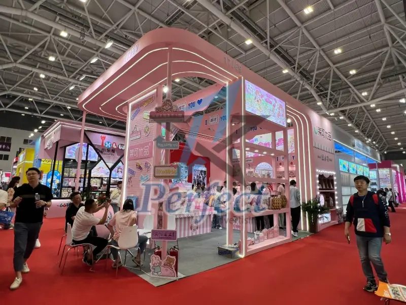 Booth mỹ phẩm trải nghiệm sản phẩm
