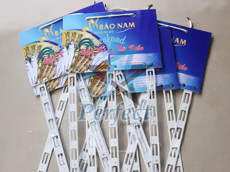 Mẫu hanger posm dây nhựa cho ngành hàng thực phẩm