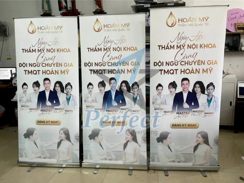 Các kích thước của standee cuốn tại Perfect