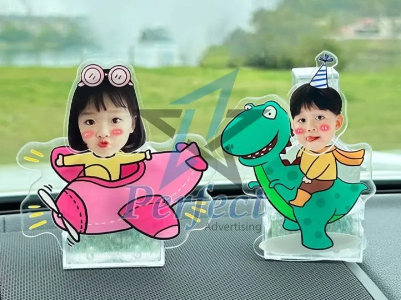 Cách lựa chọn standee lắc đầu phù hợp