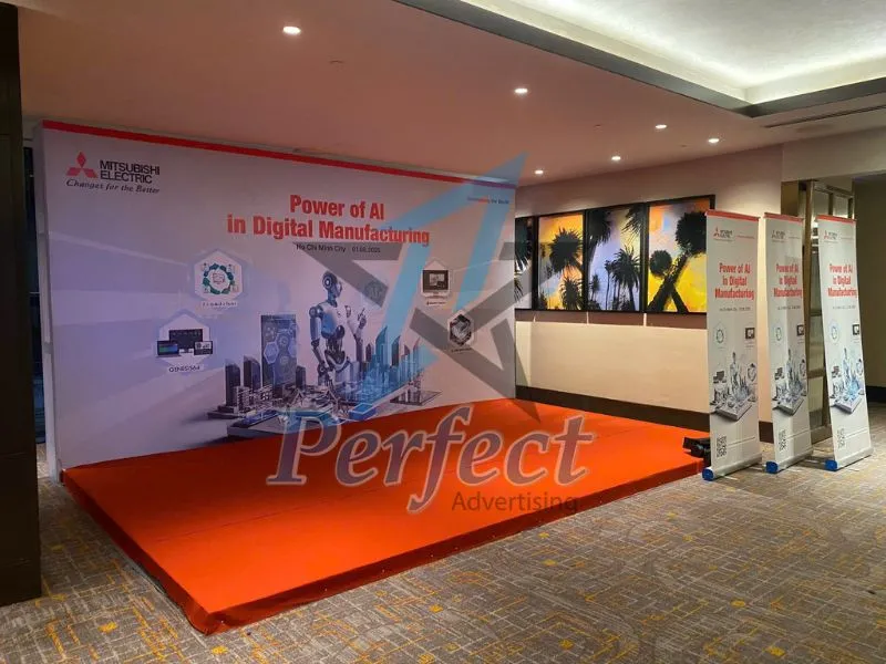 Cách lựa chọn standee sự kiện phù hợp
