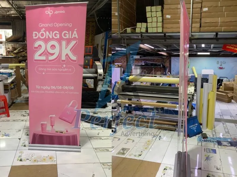 Chất liệu làm nên standee cuốn hào hoa 2 mặt