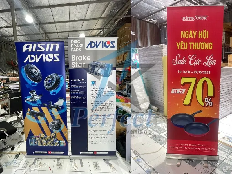 standee cuốn nhôm 80x200 thường