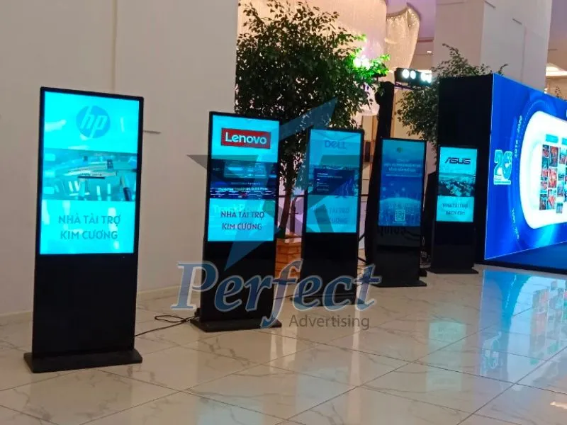standee điện tử nổi bật và thu hút