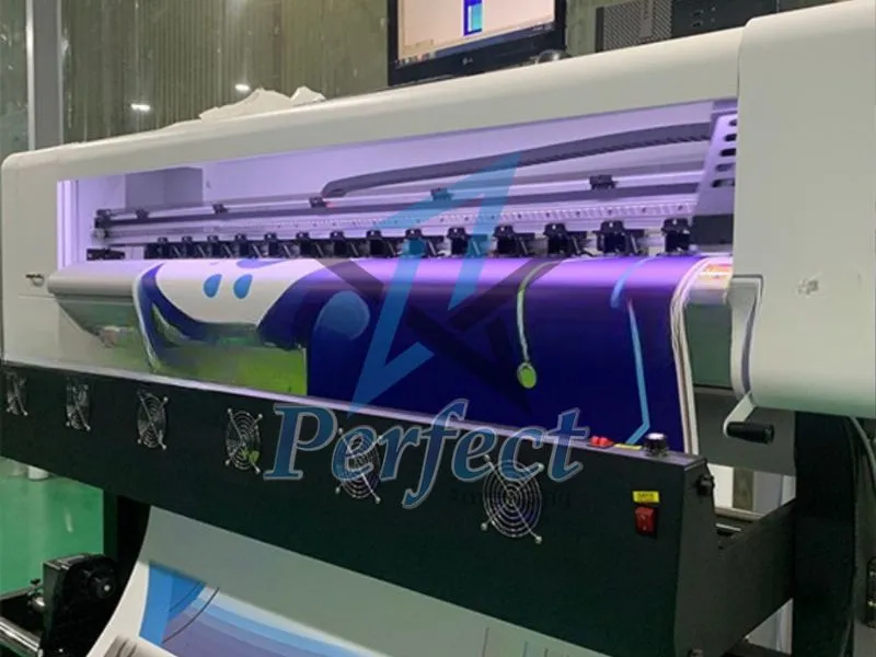 Một số cảm nhận của khách hàng khi sử dụng dịch vụ in UV PP có keo