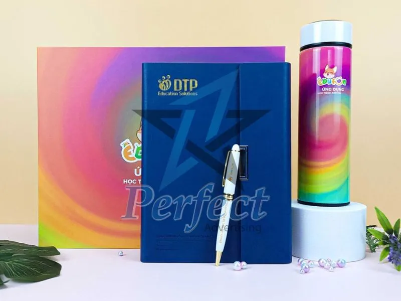 in uv quà tặng sổ bút